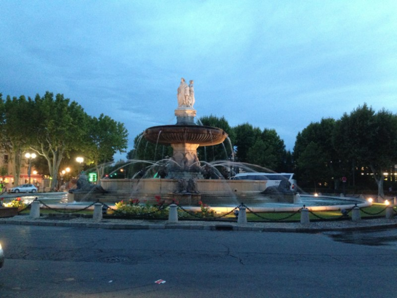 The fountain at dusk